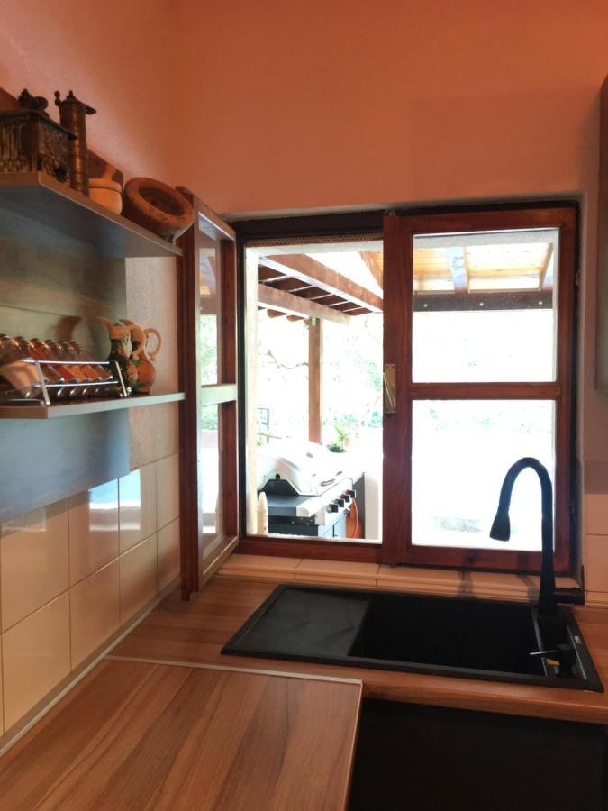 Villa Vlade- From The Heated Pool To The Beach In 1 Minute Jesenice  Ngoại thất bức ảnh